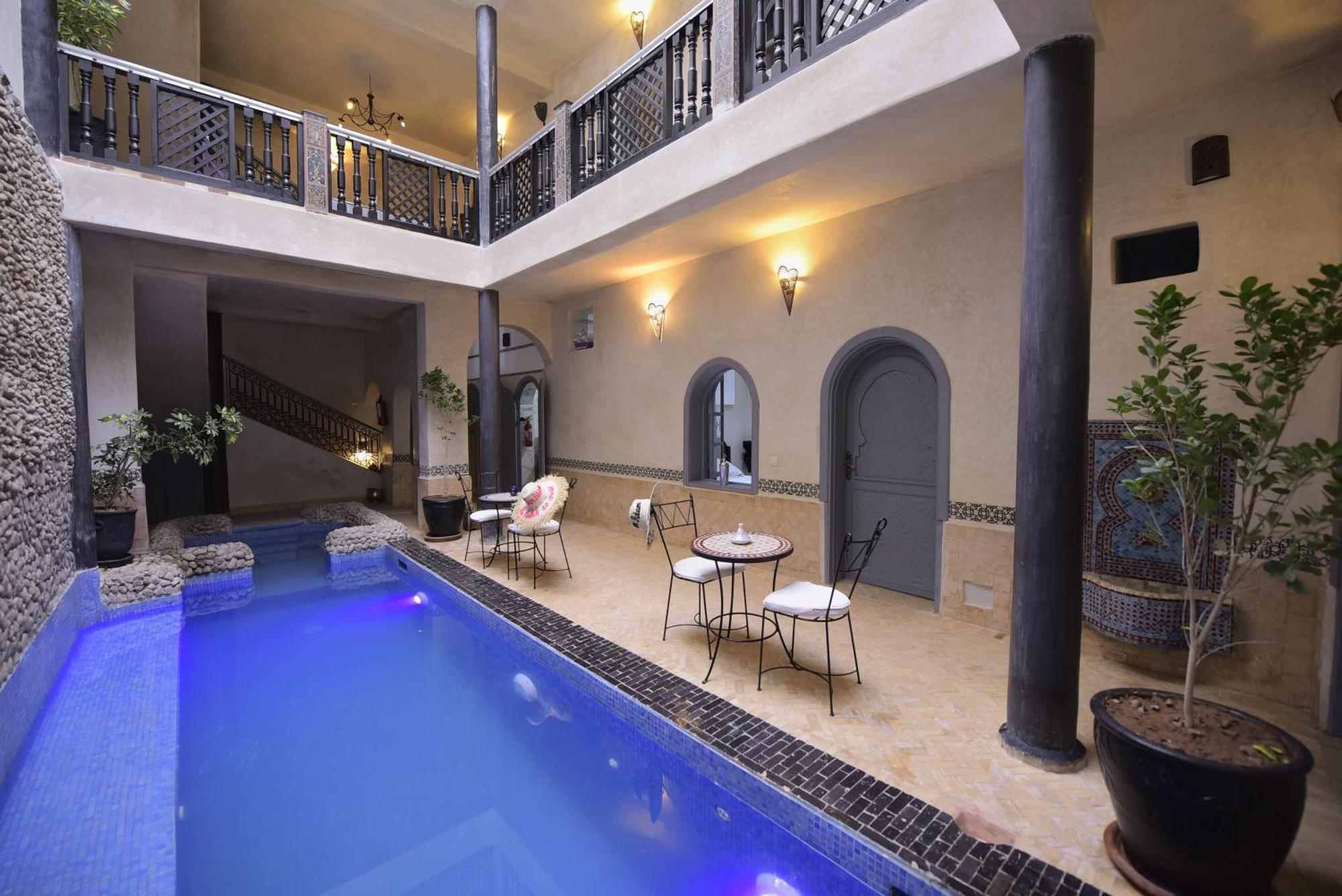 "Kasbah De Jade", Maison D'Hotes Avec Piscine Chauffee, Jacuzzi, Service Hotelier, Exclusivite Possible ! Marrakesh Exterior foto