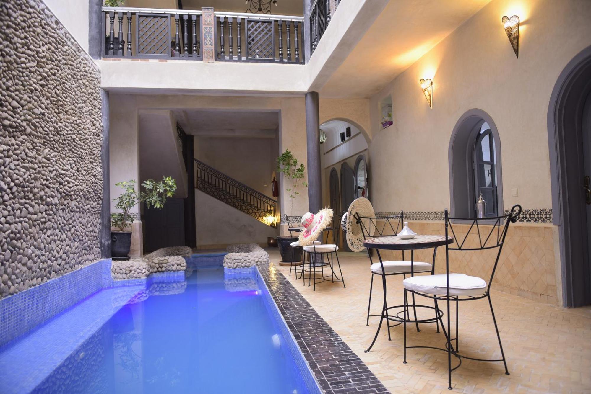 "Kasbah De Jade", Maison D'Hotes Avec Piscine Chauffee, Jacuzzi, Service Hotelier, Exclusivite Possible ! Marrakesh Exterior foto