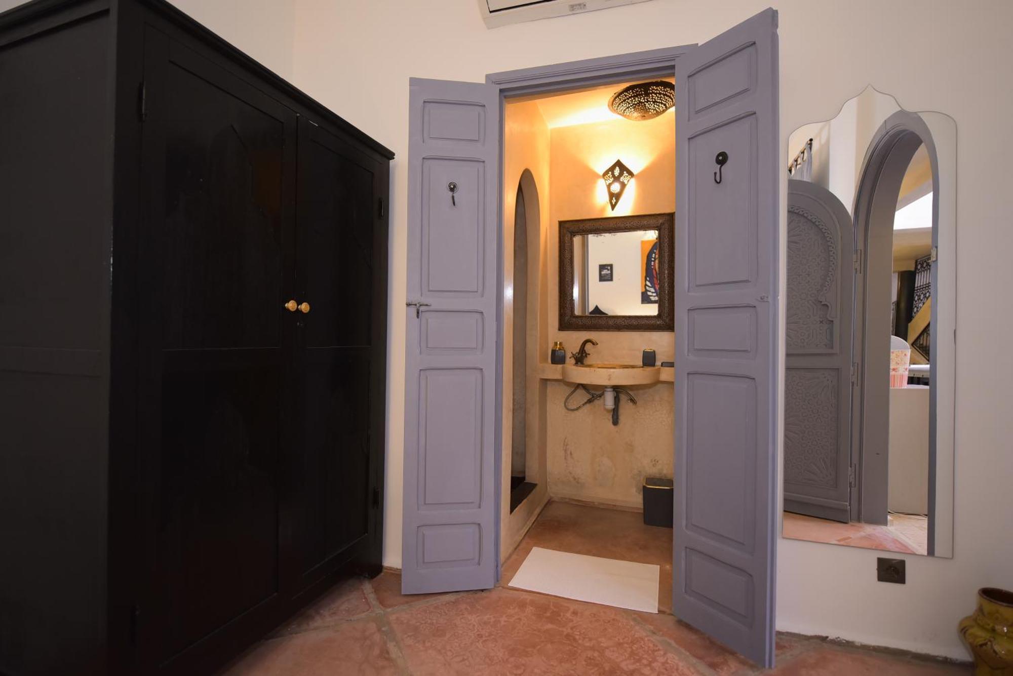 "Kasbah De Jade", Maison D'Hotes Avec Piscine Chauffee, Jacuzzi, Service Hotelier, Exclusivite Possible ! Marrakesh Exterior foto