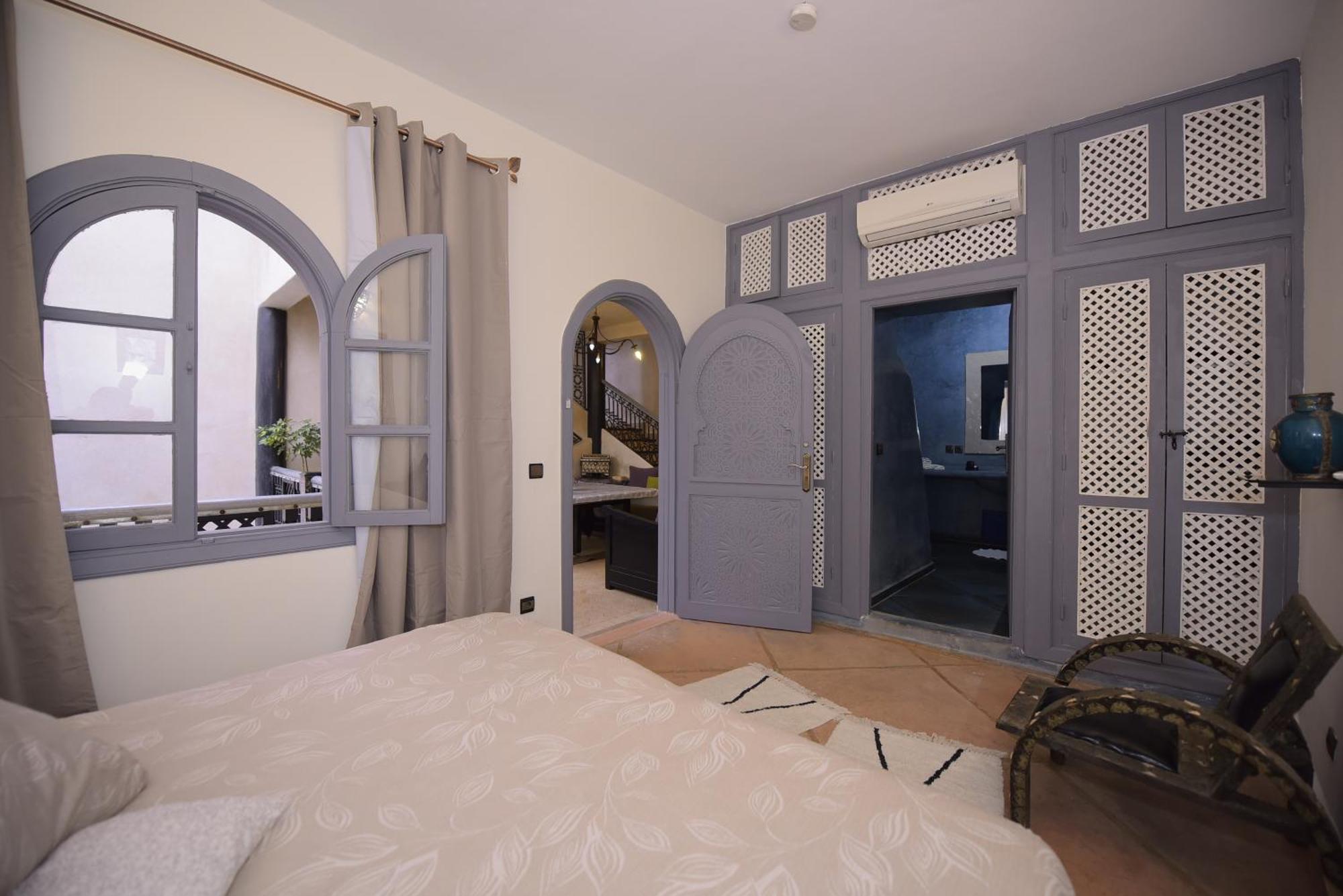 "Kasbah De Jade", Maison D'Hotes Avec Piscine Chauffee, Jacuzzi, Service Hotelier, Exclusivite Possible ! Marrakesh Exterior foto