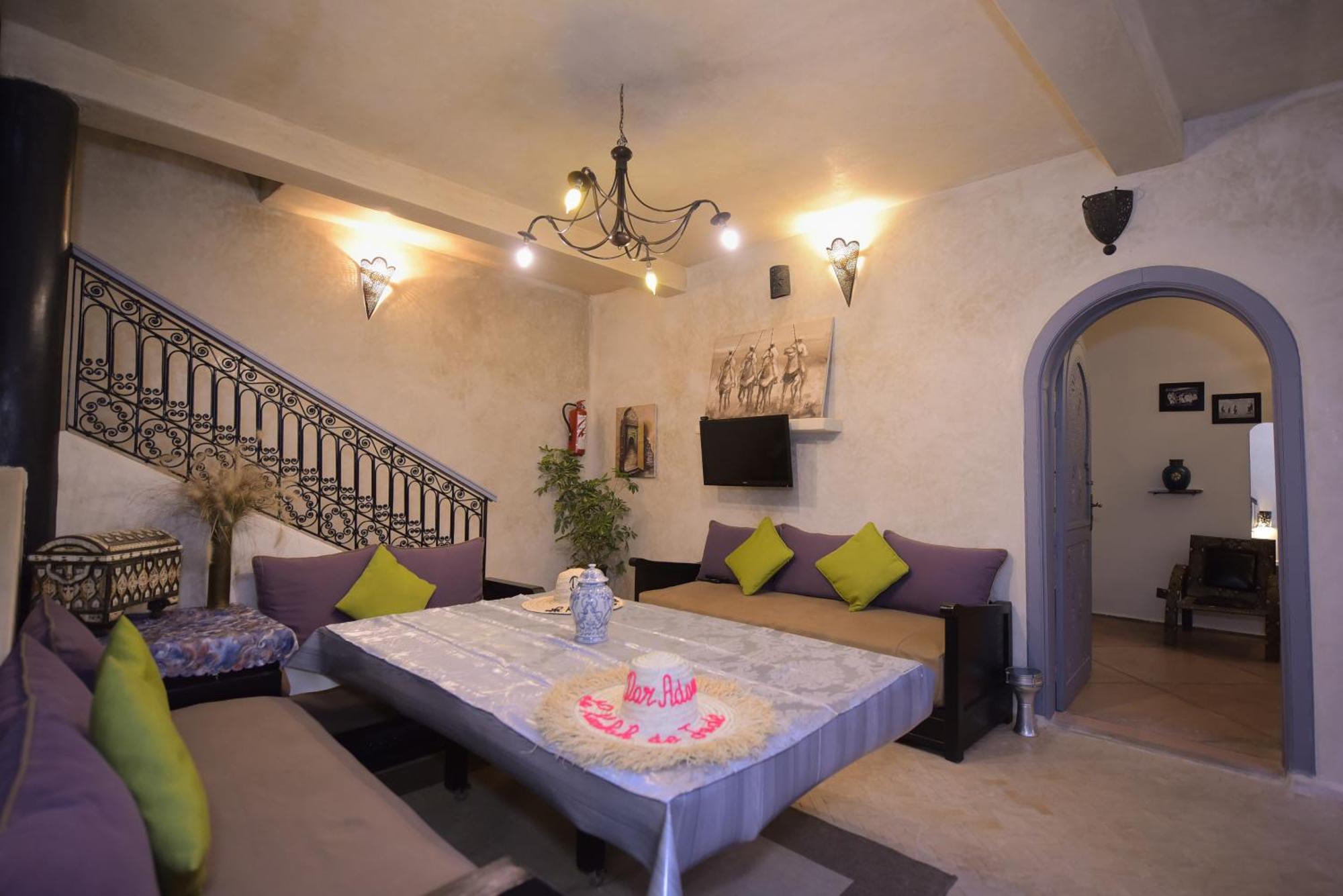 "Kasbah De Jade", Maison D'Hotes Avec Piscine Chauffee, Jacuzzi, Service Hotelier, Exclusivite Possible ! Marrakesh Exterior foto