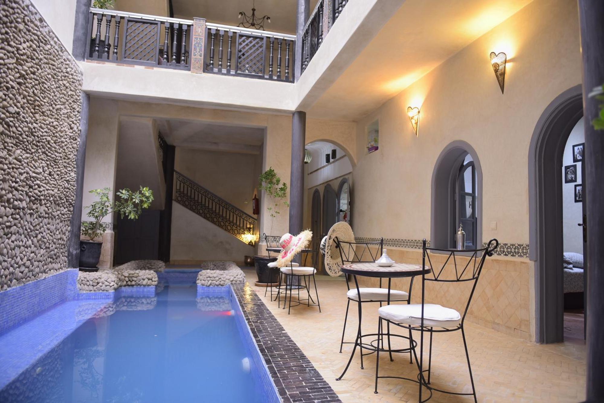 "Kasbah De Jade", Maison D'Hotes Avec Piscine Chauffee, Jacuzzi, Service Hotelier, Exclusivite Possible ! Marrakesh Exterior foto